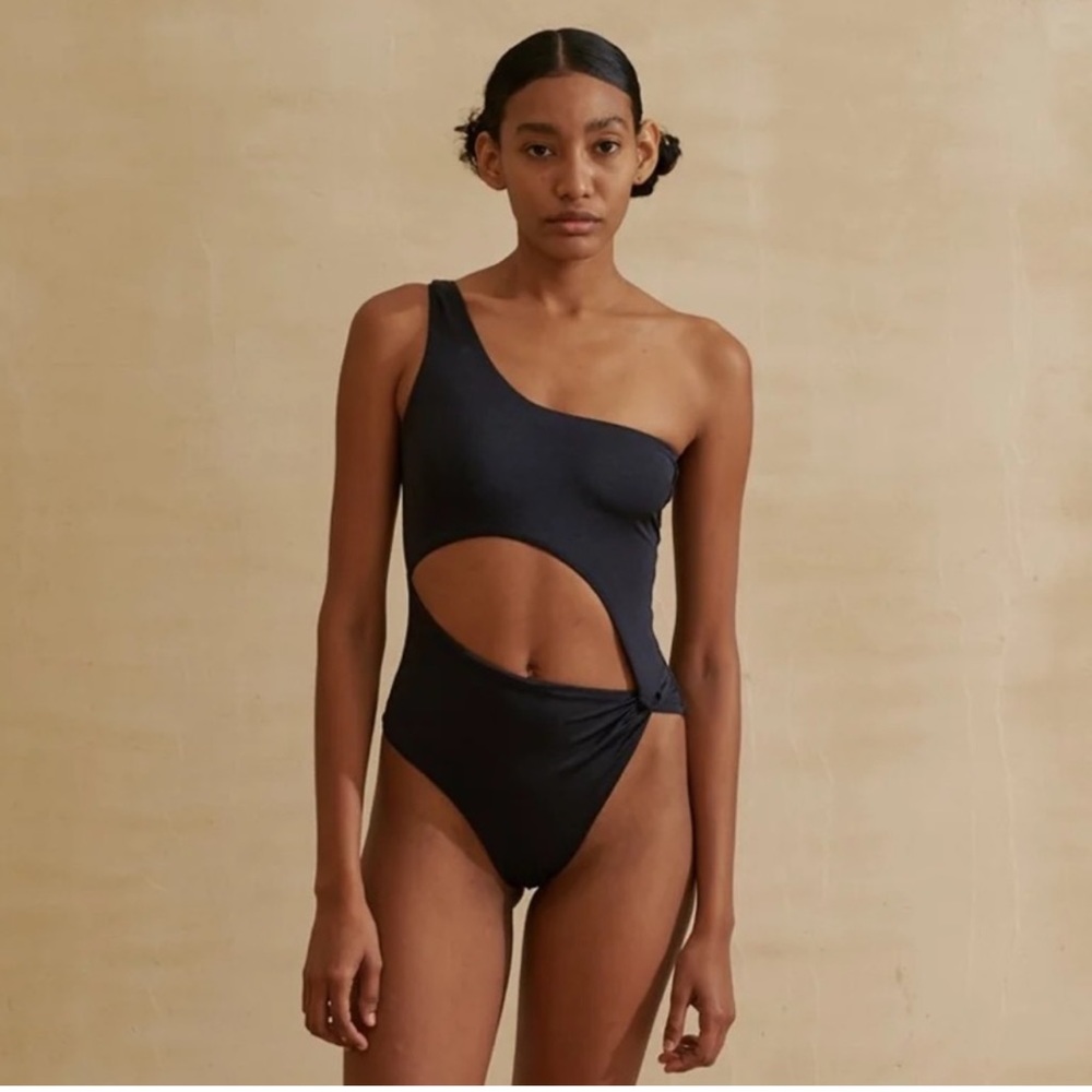 Baobab Nikka One Piece Preto size M